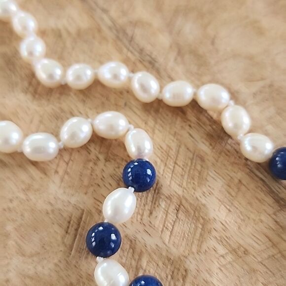 Lapis Lazuli and Freshwater Pearl - Picture 7 of 10